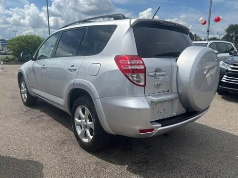 Used 2010 Toyota RAV4 Limited image 9