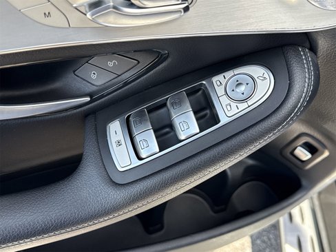 Used 2019 Mercedes-Benz GLC 300 4MATIC Coupe image 38