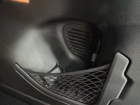 Used 2017 Jeep Renegade Latitude w/ Popular Equipment Group image 27