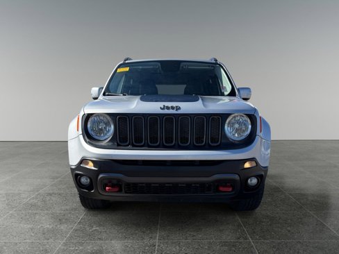 Used 2016 Jeep Renegade Trailhawk w/ Premium Trailhawk Package image 8