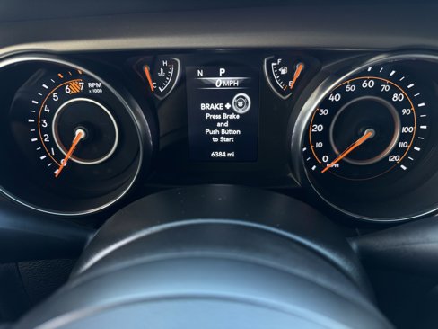 Used 2021 Jeep Wrangler Sport image 27