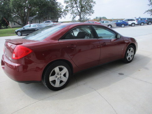 Used 2009 Pontiac G6 Sedan w/ Sun And Sound Package image 16
