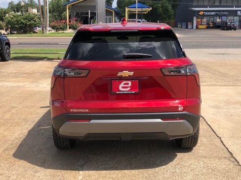 New 2026 Chevrolet Equinox LT image 7