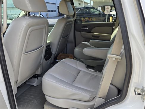 Used 2007 Chevrolet Tahoe LTZ w/ LTZ Preferred Equipment Group image 6