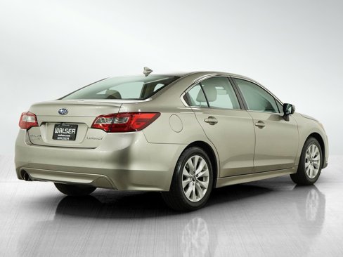 Used 2017 Subaru Legacy 2.5i Premium image 5