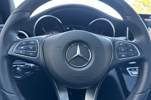Used 2018 Mercedes-Benz C 300 Sedan image 27