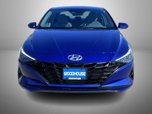 Certified 2023 Hyundai Elantra SEL w/ Convenience Package image 2