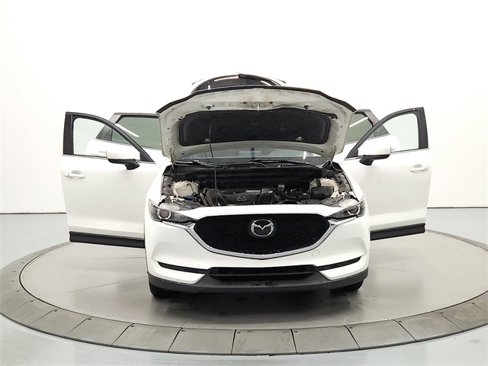 Used 2020 MAZDA CX-5 Touring image 10