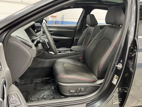 Used 2023 Hyundai Sonata SEL Plus w/ Preferred Accessory Package image 4