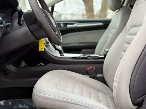 Used 2013 Ford Fusion S image 20
