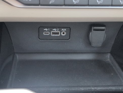 Used 2024 Nissan Altima 2.5 SV image 17
