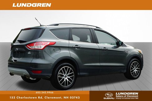 Used 2016 Ford Escape SE w/ Equipment Group 201A image 3