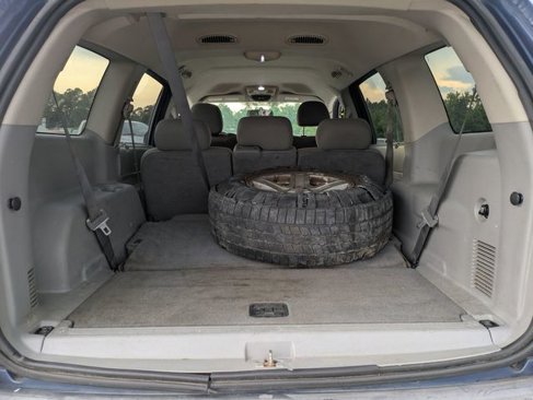 Used 2008 Chrysler Aspen Limited image 26