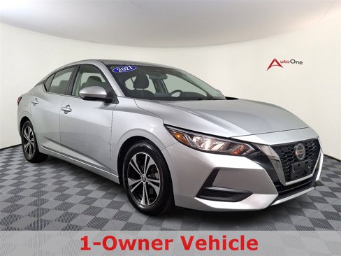 Used 2021 Nissan Sentra SV image 1