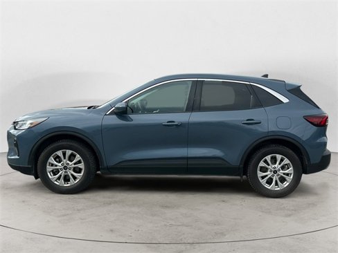 Used 2024 Ford Escape Active w/ Tech Pack #2 image 2