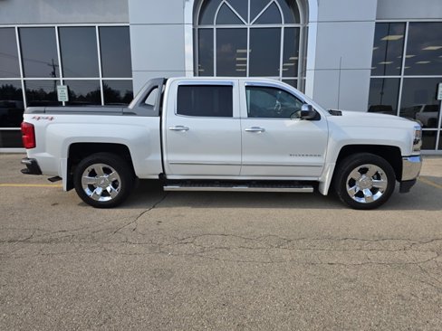 Used 2017 Chevrolet Silverado 1500 LTZ w/ High Desert Package image 2