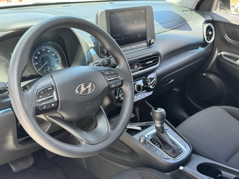 Used 2022 Hyundai Kona SEL image 20