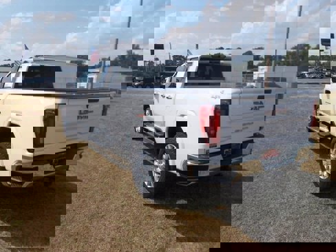 Used 2023 GMC Sierra 2500 SLT w/ SLT Premium Package image 7