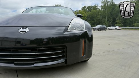 Used 2007 Nissan 350Z Touring image 24