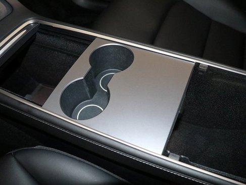Used 2021 Tesla Model Y Long Range image 20