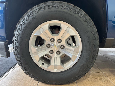 Used 2016 Chevrolet Silverado 1500 LT Z71 w/ All Star Edition image 11
