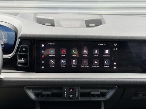 Certified 2025 Porsche Cayenne image 22