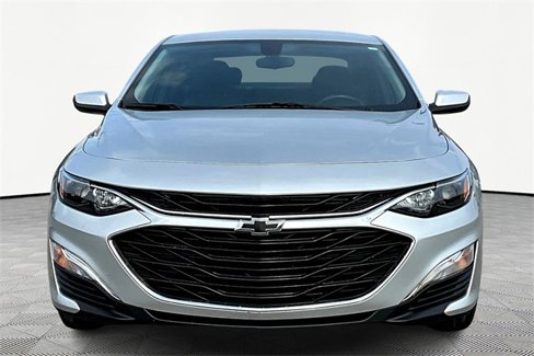 Used 2022 Chevrolet Malibu RS image 2