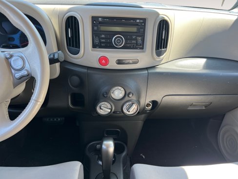 Used 2011 Nissan Cube 1.8 S w/ Interior Designer Pkg image 11