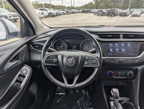Used 2021 Buick Encore GX Preferred w/ Cold Weather Comfort Package image 3