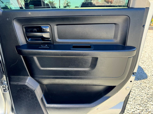 Used 2017 RAM 2500 Tradesman image 34