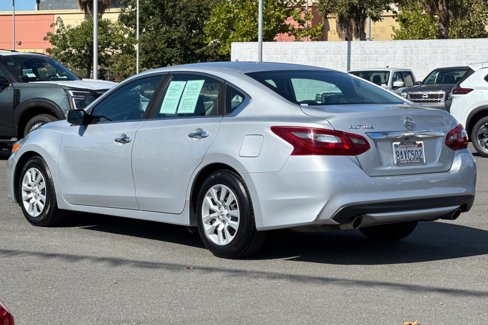 Used 2018 Nissan Altima 2.5 S w/ S Convenience Package image 6
