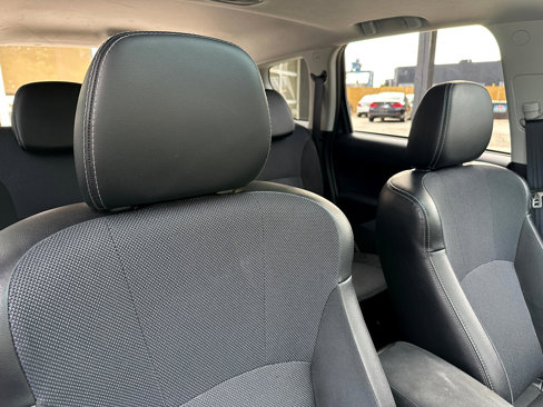 Used 2009 Mitsubishi Outlander SE image 26