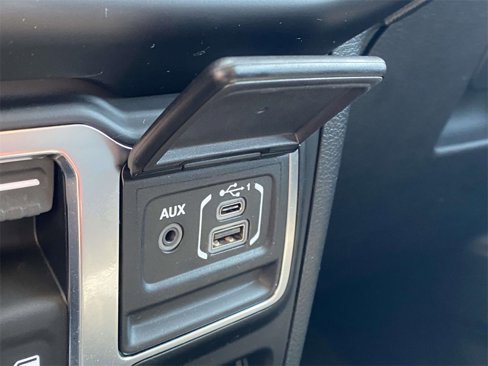 Used 2022 Jeep Wrangler Sport S image 64