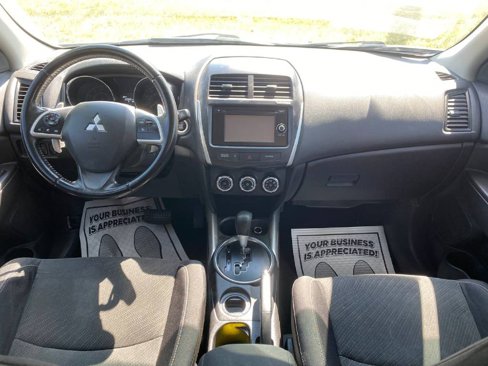 Used 2014 Mitsubishi Outlander Sport SE image 9