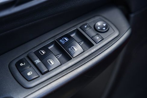 Used 2019 Jeep Cherokee Trailhawk image 40