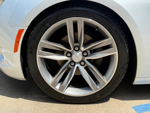 Used 2018 Chevrolet Camaro LT w/ RS Package image 6