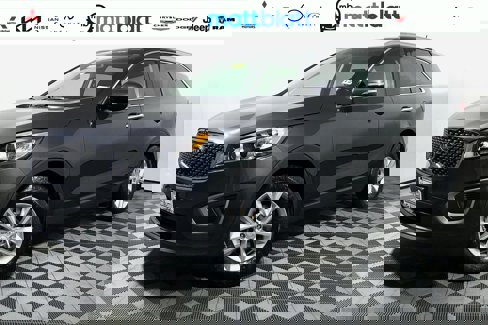 Used 2017 Kia Sorento LX image 14