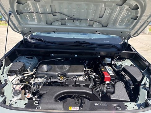 Used 2019 Toyota RAV4 XLE image 32