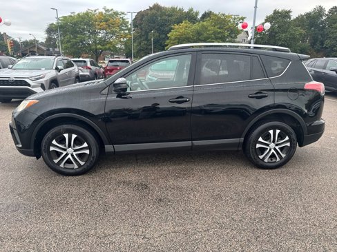 Used 2016 Toyota RAV4 LE image 4