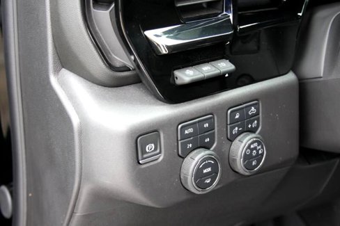 Used 2025 Chevrolet Silverado 1500 ZR2 w/ Technology Package image 24