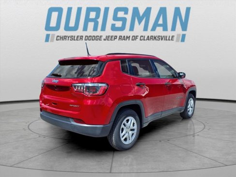 Used 2018 Jeep Compass Sport image 3