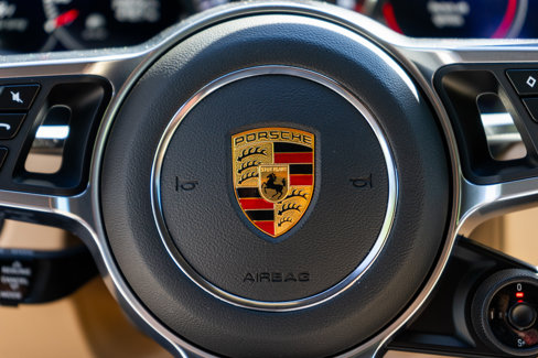 Used 2022 Porsche Cayenne S image 29