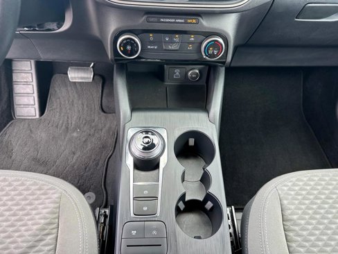 Used 2021 Ford Escape SE image 26
