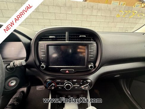 Certified 2023 Kia Soul LX w/ LX Technology Package image 8