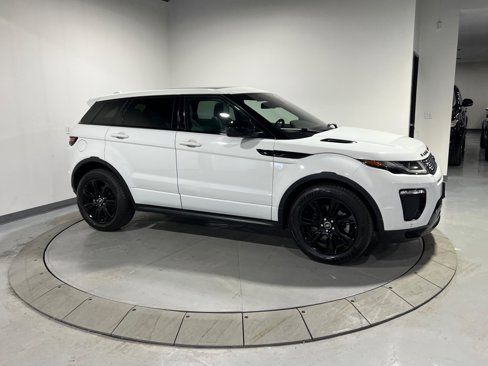 Used 2017 Land Rover Range Rover Evoque HSE Dynamic image 10