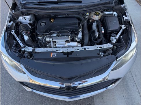 Used 2019 Chevrolet Cruze LT image 46