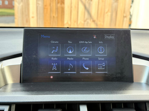 Used 2016 Lexus NX 300h AWD image 19