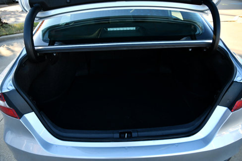Used 2024 Toyota Camry LE image 7