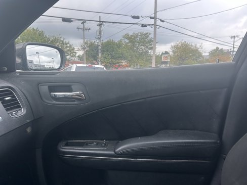 Used 2013 Dodge Charger R/T image 18