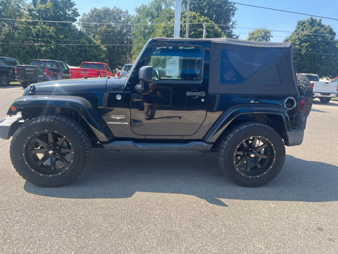 Used 2015 Jeep Wrangler Sahara w/ Connectivity Group image 18